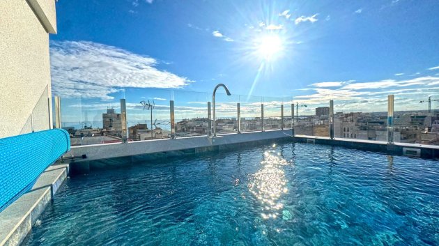 Reventa - Apartamentos -
Torrevieja - Playa del Cura
