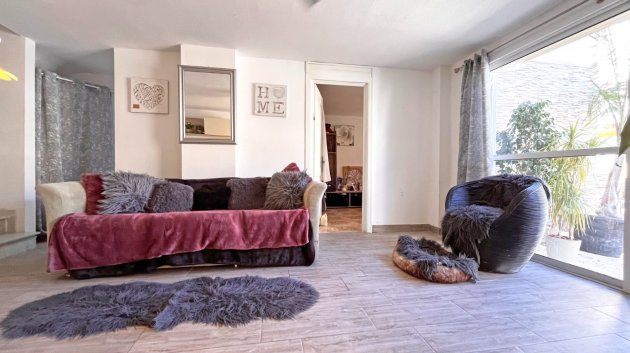 Resale - Villa -
Orihuela Costa - La Zenia