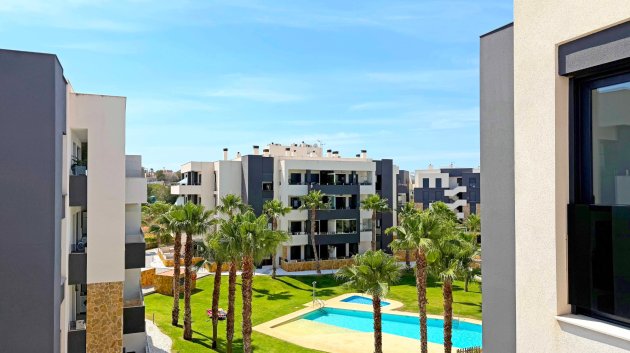 Reventa - Apartamentos -
Orihuela Costa - Los Altos
