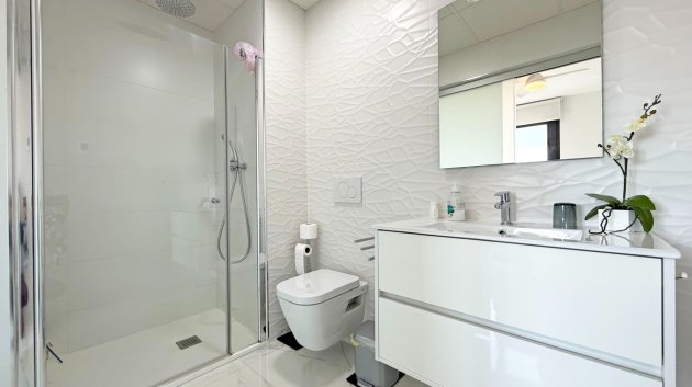 Reventa - Apartamentos -
Orihuela Costa - Los Altos
