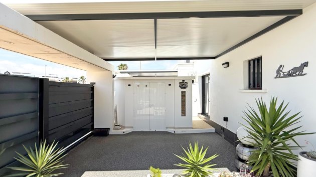 Reventa - Chalets -
Orihuela Costa - Lomas De Cabo Roig
