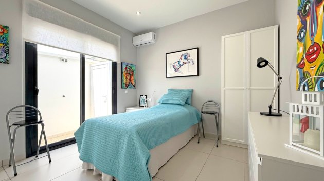 Reventa - Chalets -
Orihuela Costa - Lomas De Cabo Roig