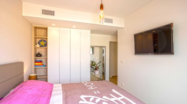 Reventa - Apartamentos -
Orihuela Costa - Villamartín