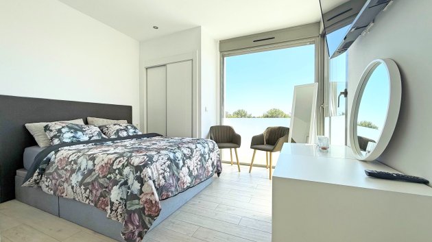 Reventa - Chalets -
Orihuela Costa - Villamartín