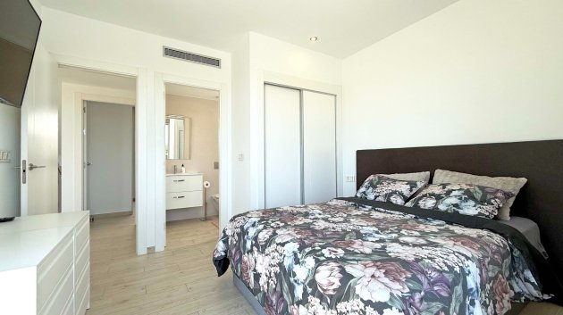 Reventa - Chalets -
Orihuela Costa - Villamartín