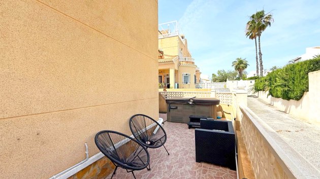 Reventa - Chalets -
Orihuela Costa - Villamartín