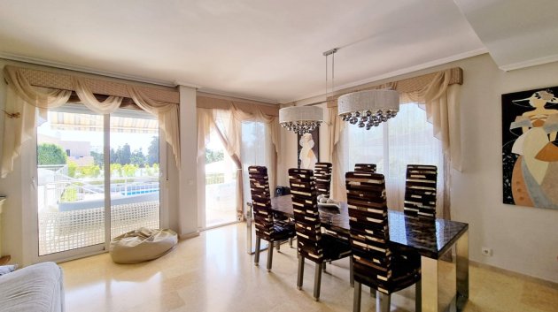 Reventa - Chalets -
Torrevieja - Torrelamata - La Mata