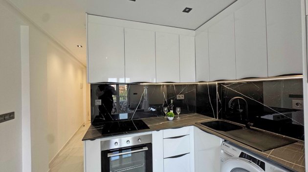 Reventa - Apartamentos -
Torrevieja - Torrelamata - La Mata
