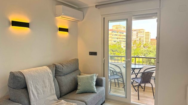 Reventa - Apartamentos -
Torrevieja - Torrelamata - La Mata