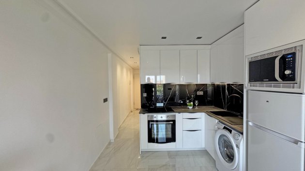 Reventa - Apartamentos -
Torrevieja - Torrelamata - La Mata