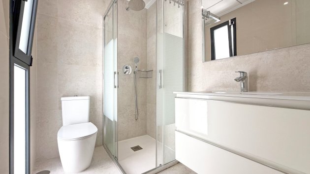 Resale - Villa -
Orihuela Costa - Villamartín