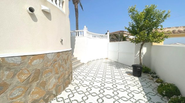Reventa - Chalets -
Ciudad Quesada - La Marquesa Golf