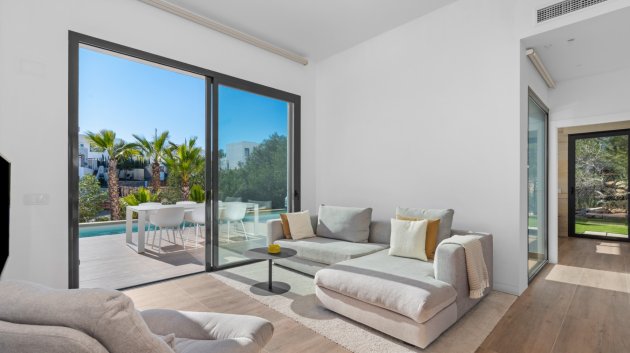 Reventa - Chalets -
Las Colinas Golf Resort - Las Colinas golf
