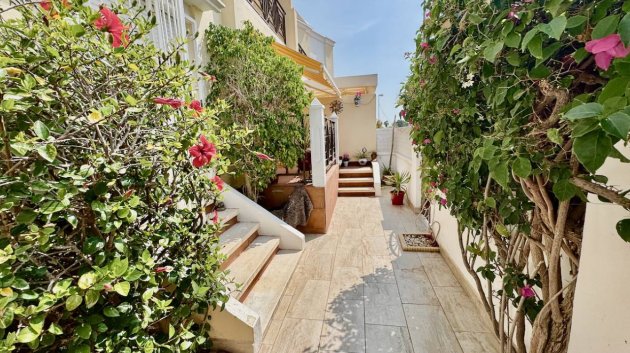 Reventa - Chalets -
Ciudad Quesada