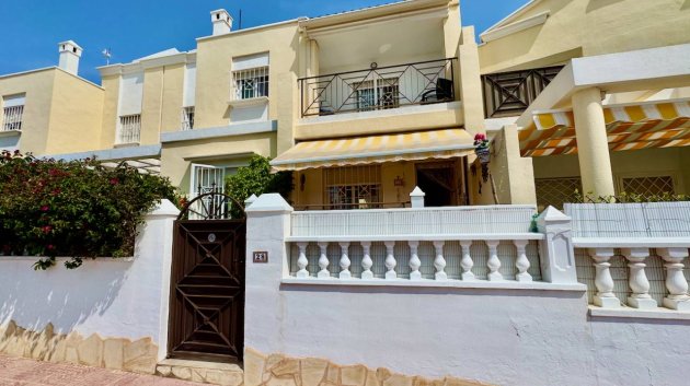 Reventa - Chalets -
Ciudad Quesada