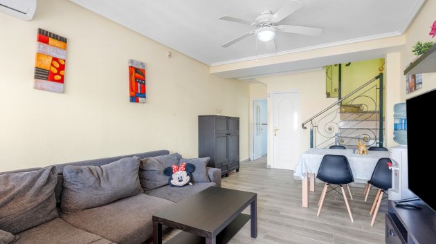 Reventa - Chalets -
Ciudad Quesada - Doña Pepa