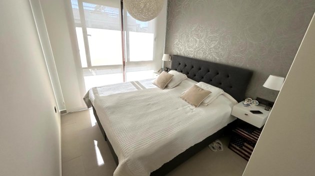 Reventa - Apartamentos -
Torrevieja - Los Balcones