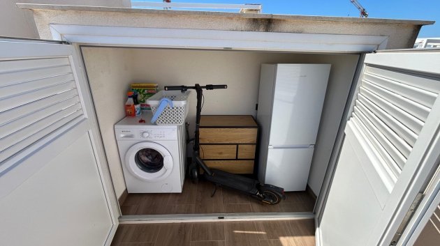 Reventa - Apartamentos -
Torrevieja - Los Balcones