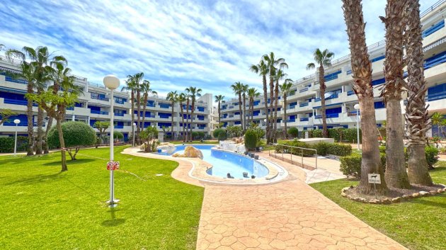 Reventa - Apartamentos -
Orihuela Costa - Playa Flamenca