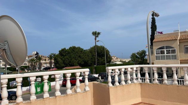 Reventa - Chalets -
Orihuela Costa - La Florida