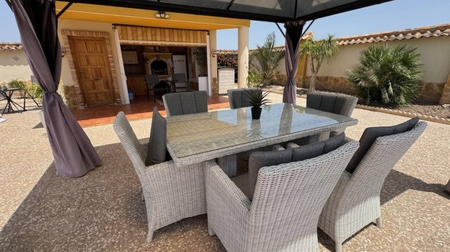 Revente - Villa -
Catral