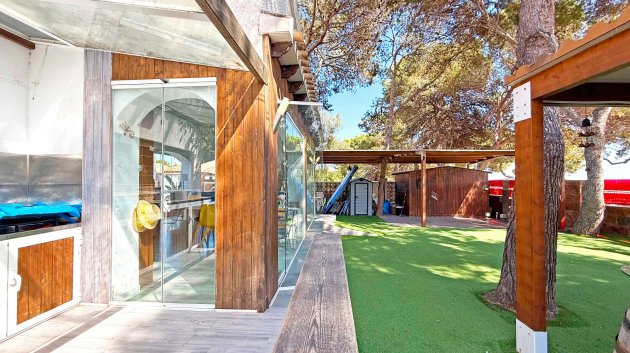 Reventa - Chalets -
Orihuela Costa - Punta Prima