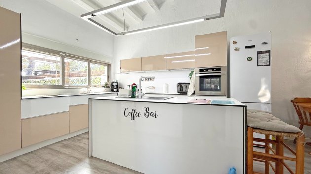 Reventa - Chalets -
Orihuela Costa - Punta Prima