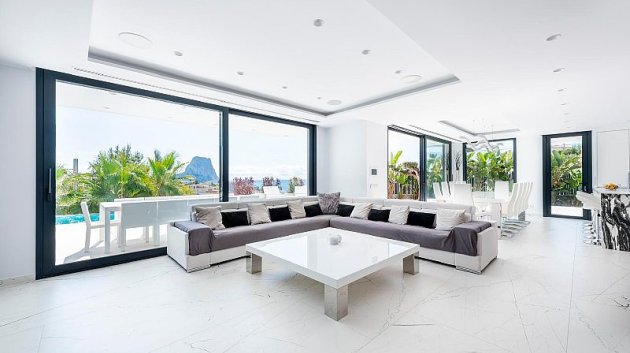 Obra nueva - Chalets -
Calpe