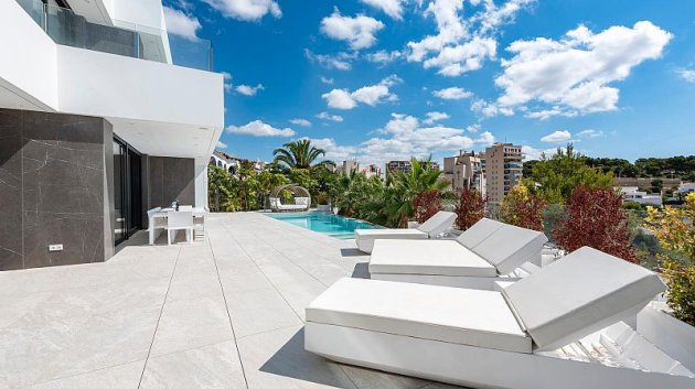 Obra nueva - Chalets -
Calpe