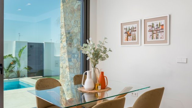 Obra nueva - Chalets -
San Javier