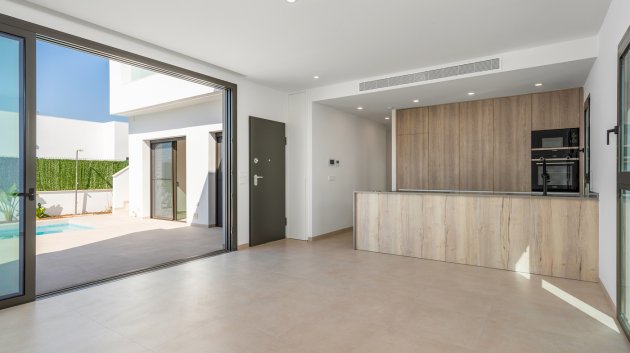 Obra nueva - Chalets -
San Javier