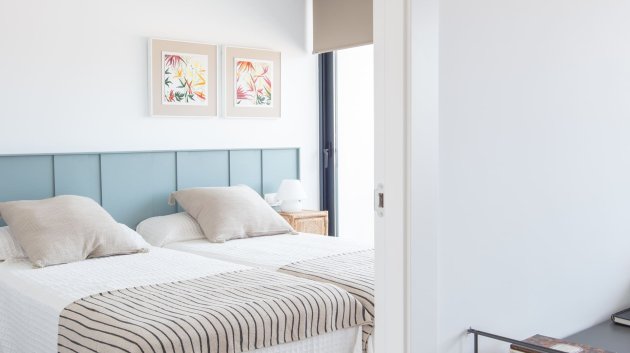 Obra nueva - Chalets -
Orihuela Costa - Orihuela