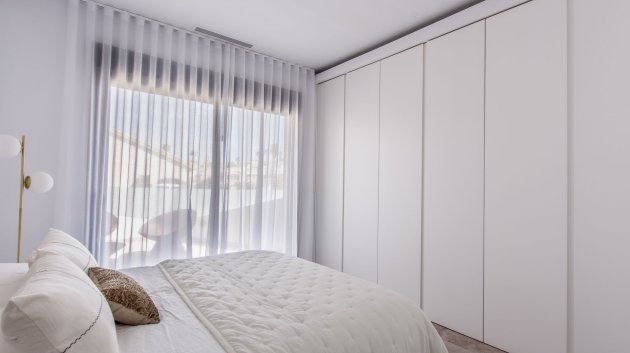 Obra nueva - Chalets -
Orihuela Costa - Orihuela