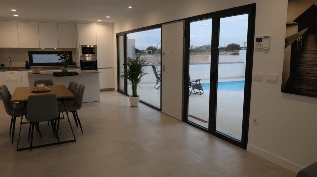 Obra nueva - Bungalow -
Fuente Alamo