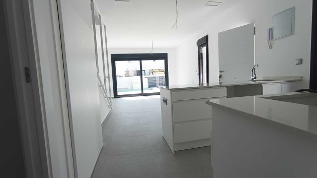 Obra nueva - Chalets -
Daya Nueva