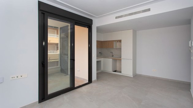 Reventa - Apartamentos -
Torrevieja - Playa del Cura