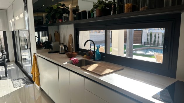 Reventa - Chalets -
Ciudad Quesada - Doña Pepa