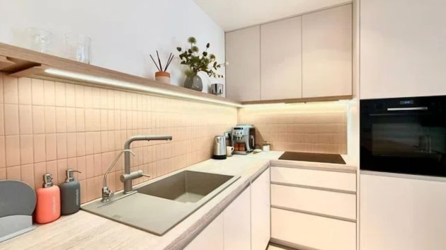 Resale - Apartments -
Torrevieja - Playa del Cura