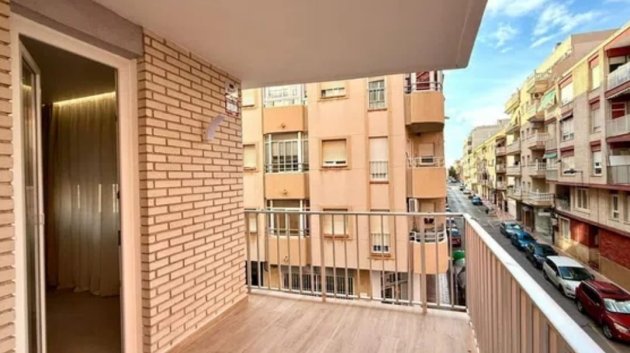 Resale - Apartments -
Torrevieja - Playa del Cura