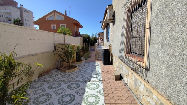Reventa - Chalets -
Torrevieja - Center