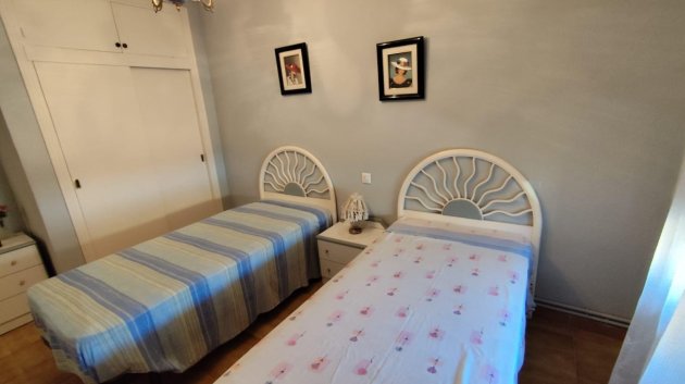 Reventa - Chalets -
Torrevieja - Center