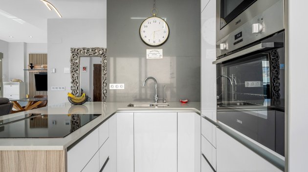 Reventa - Chalets -
Orihuela Costa - Villamartín