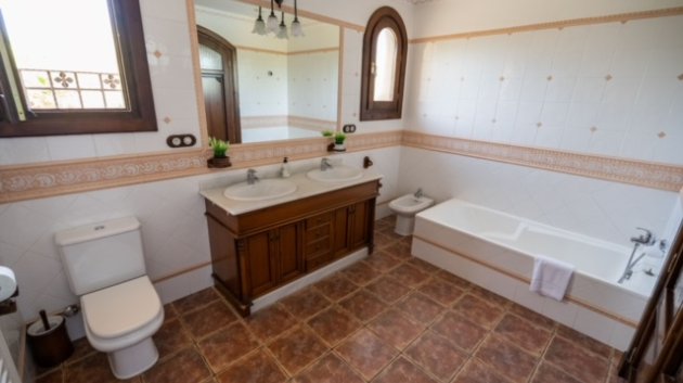 Reventa - Chalets -
Ciudad Quesada