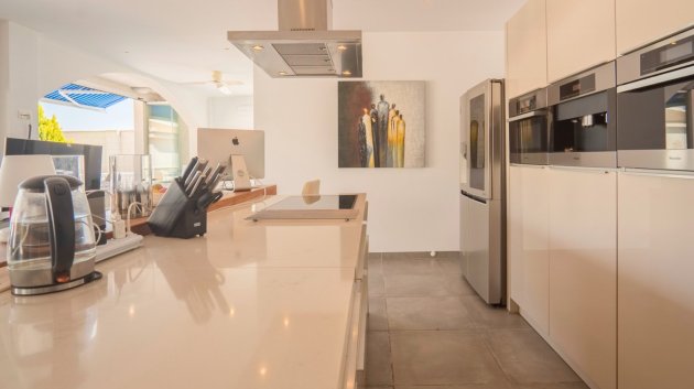 Resale - Villa -
Ciudad Quesada