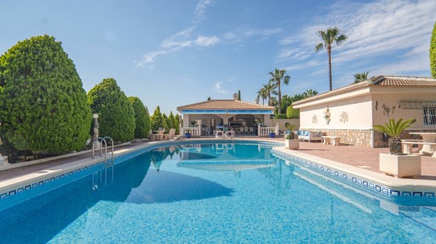 Resale - Villa -
Ciudad Quesada