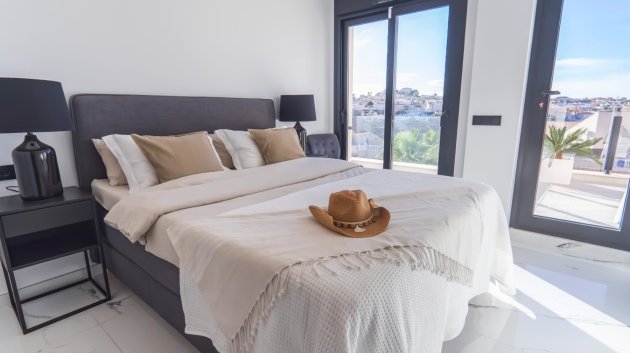 Reventa - Chalets -
Ciudad Quesada - La Marquesa Golf