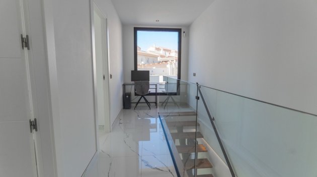 Reventa - Chalets -
Ciudad Quesada - La Marquesa Golf