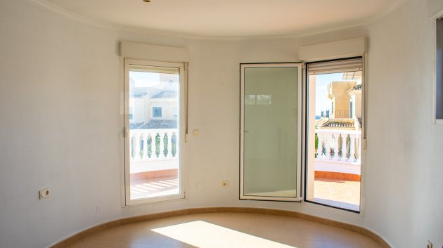 Reventa - Chalets -
Ciudad Quesada - Urbanizaciones