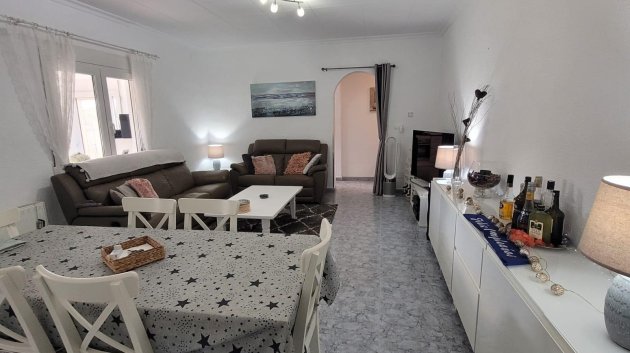 Reventa - Chalets -
San Fulgencio - Urbanización La Marina