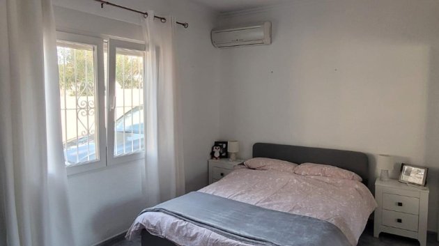 Reventa - Chalets -
San Fulgencio - Urbanización La Marina